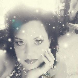 Meet your Posher, Lorena